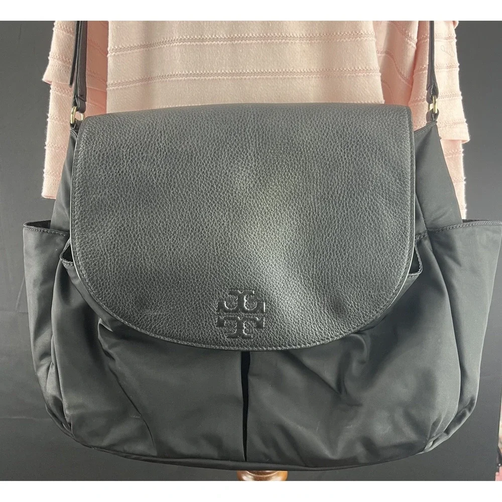 Tory Burch Black Nylon Leather Messenger Diaper Bag Crossbody Baby Travel Tote